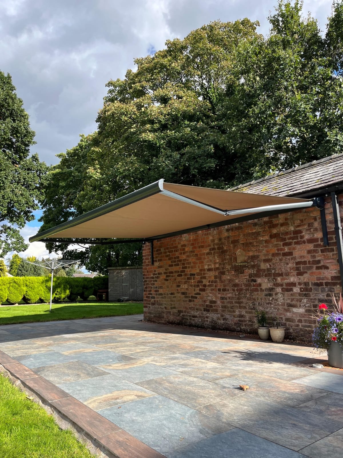 Extended Awning on side of house