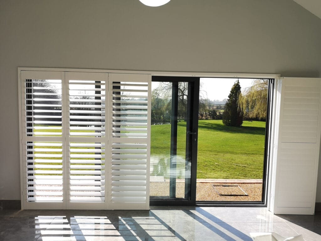 FRENCHDOORSHUTTER006